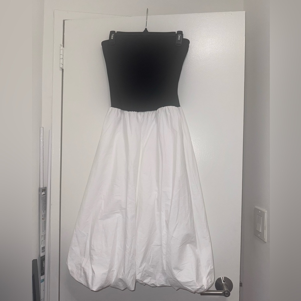 Steve Madden Oliver Bubble Hem Dress dropwaist black white midi dress size Small - Picture 4 of 6
